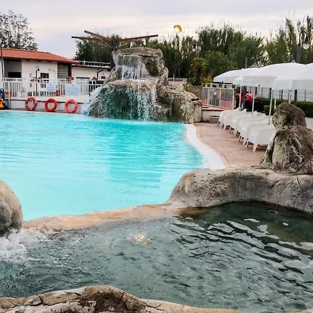 Villaggio Turistico Arco Delle Rose
