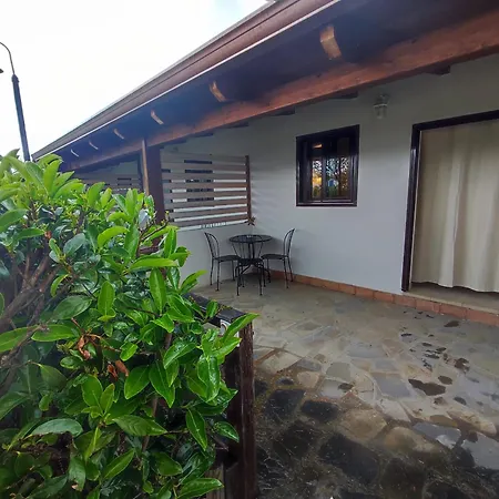 Parco vacanze Villaggio Turistico Arco Delle Rose 3*
